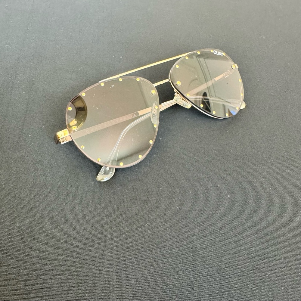Quay Australia X Jaclyn Hill Roxanne Studded Sunglasses